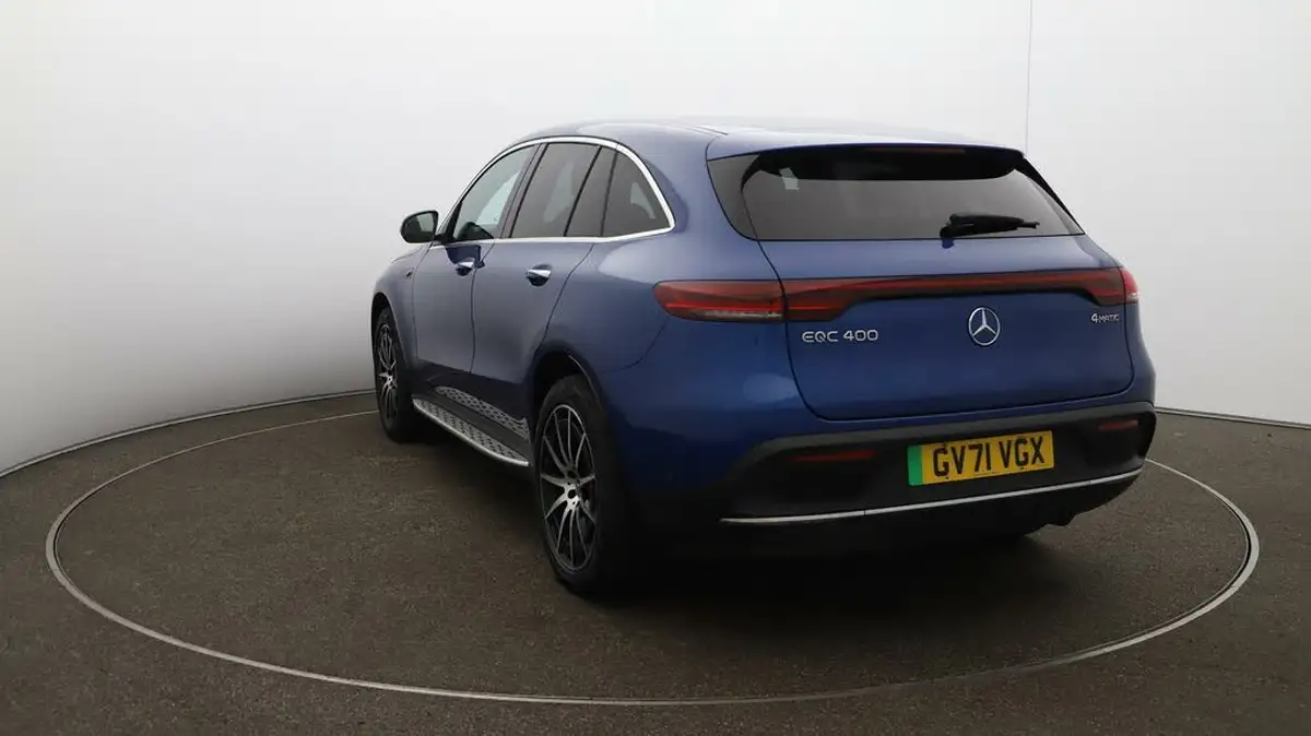 2022-mercedes-benz-eqc-e-eqc-400-amg-line-big-60