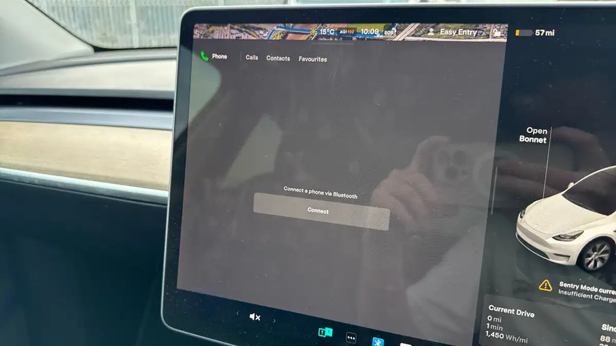 2022-tesla-model-y-e-long-range-big-28