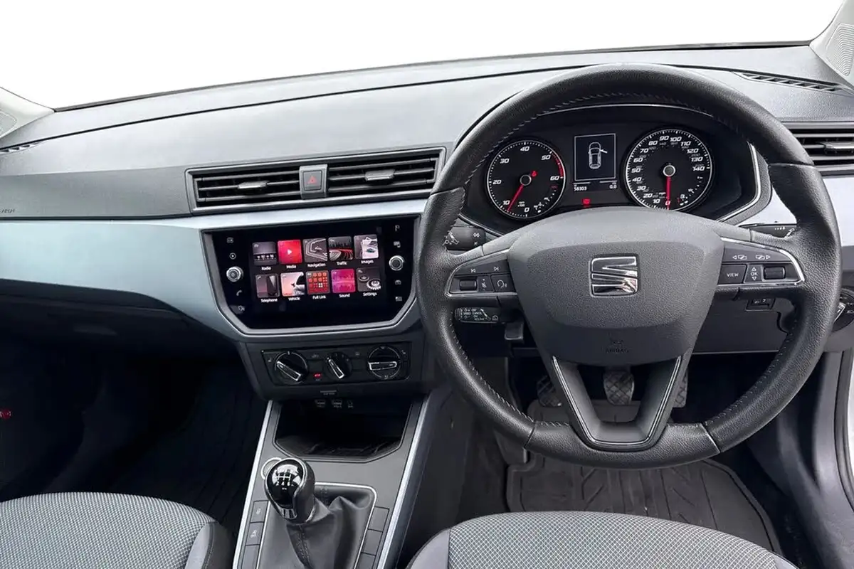 2019-seat-arona-16tdi-se-technology-lux-115ps-ss-big-17