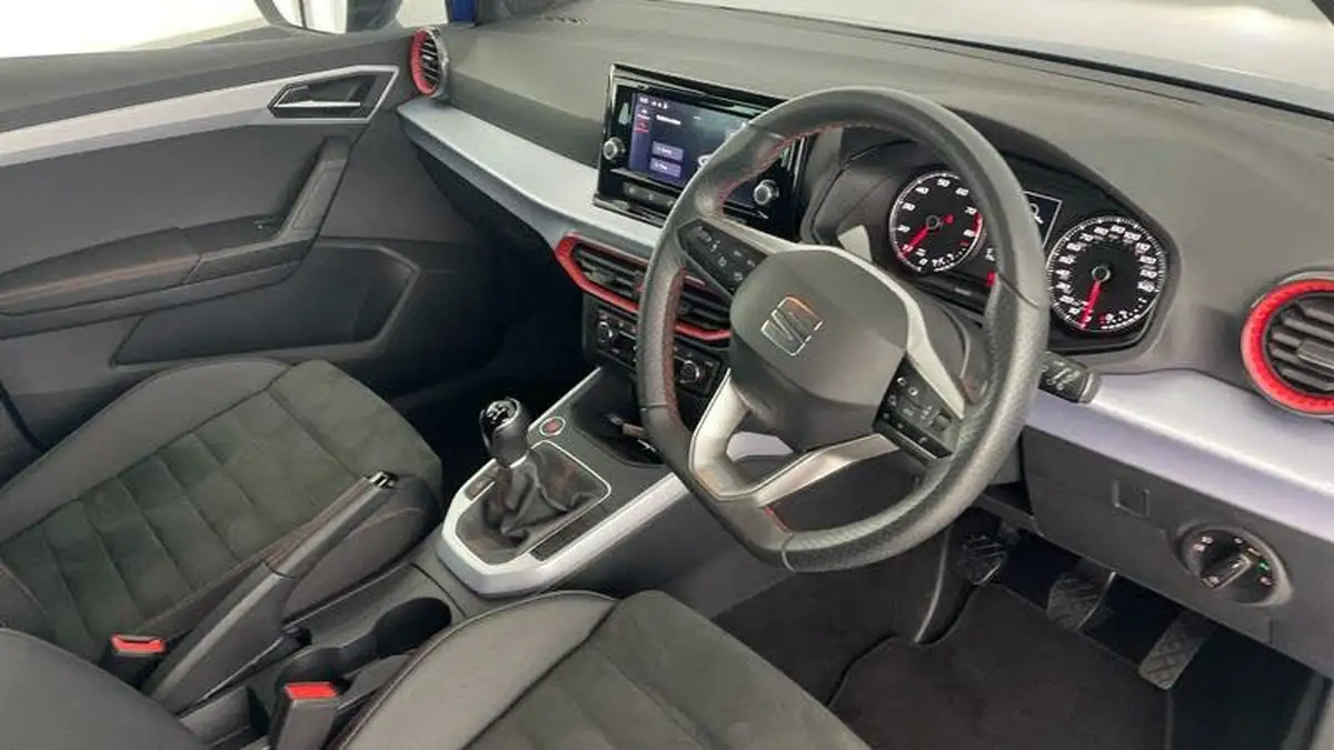 2022-seat-arona-10-tsi-fr-edition-big-5