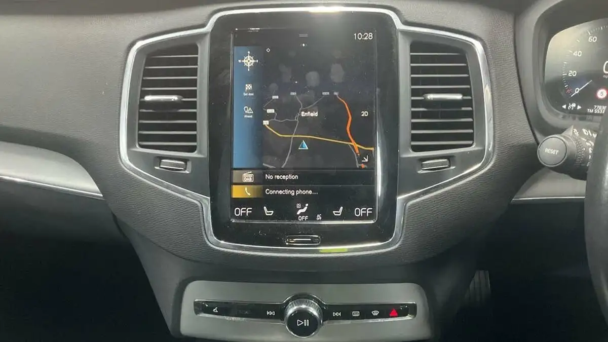 2019-volvo-xc90-20td-b5-momentum-big-15