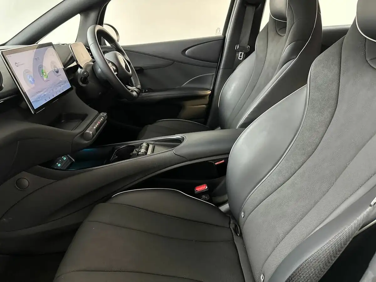 2024-byd-dolphin-e-comfort-big-12
