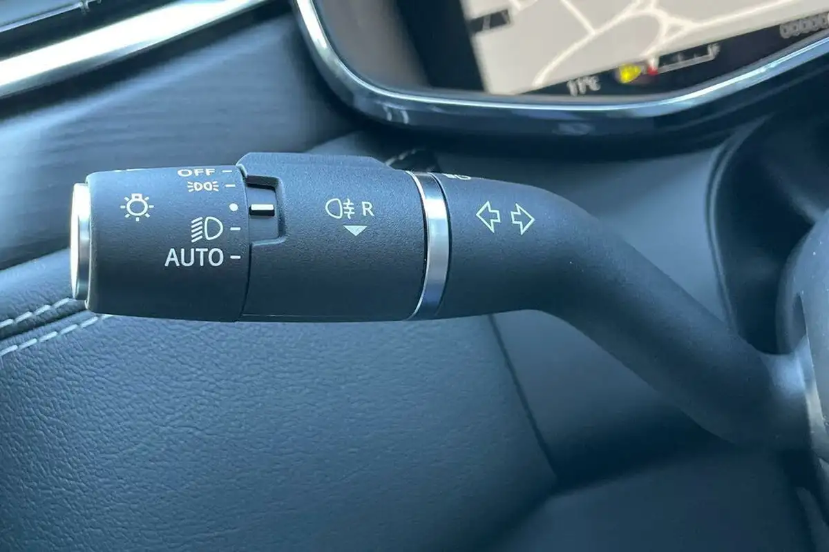 2024-jaguar-f-pace-20-d200-r-dynamic-hse-black-big-54