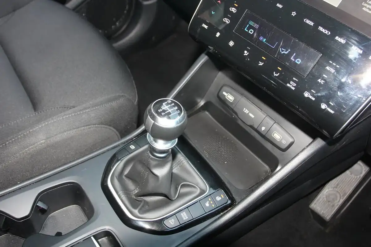 2022-hyundai-tucson-16-t-gdi-premium-150ps-big-25