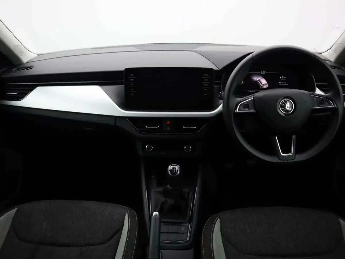2020-skoda-kamiq-10-tsi-se-l-115ps-big-30