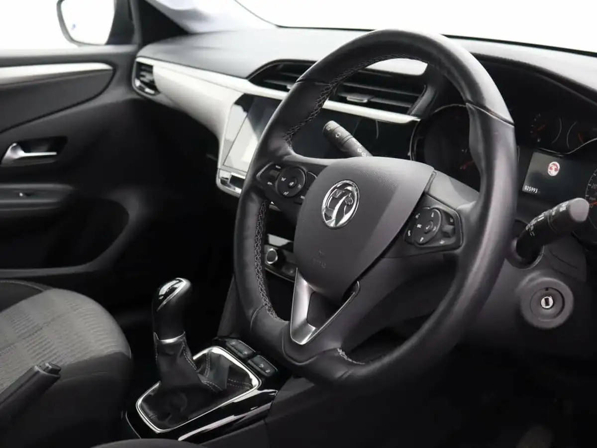 2020-vauxhall-corsa-12i-se-premium-big-6