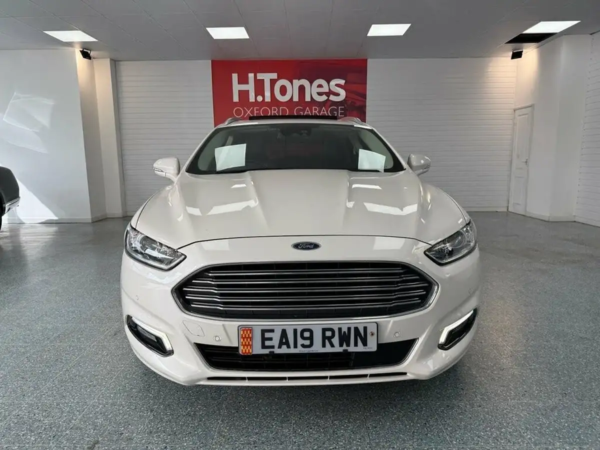 2019-ford-mondeo-15t-titanium-edition-estate-big-27