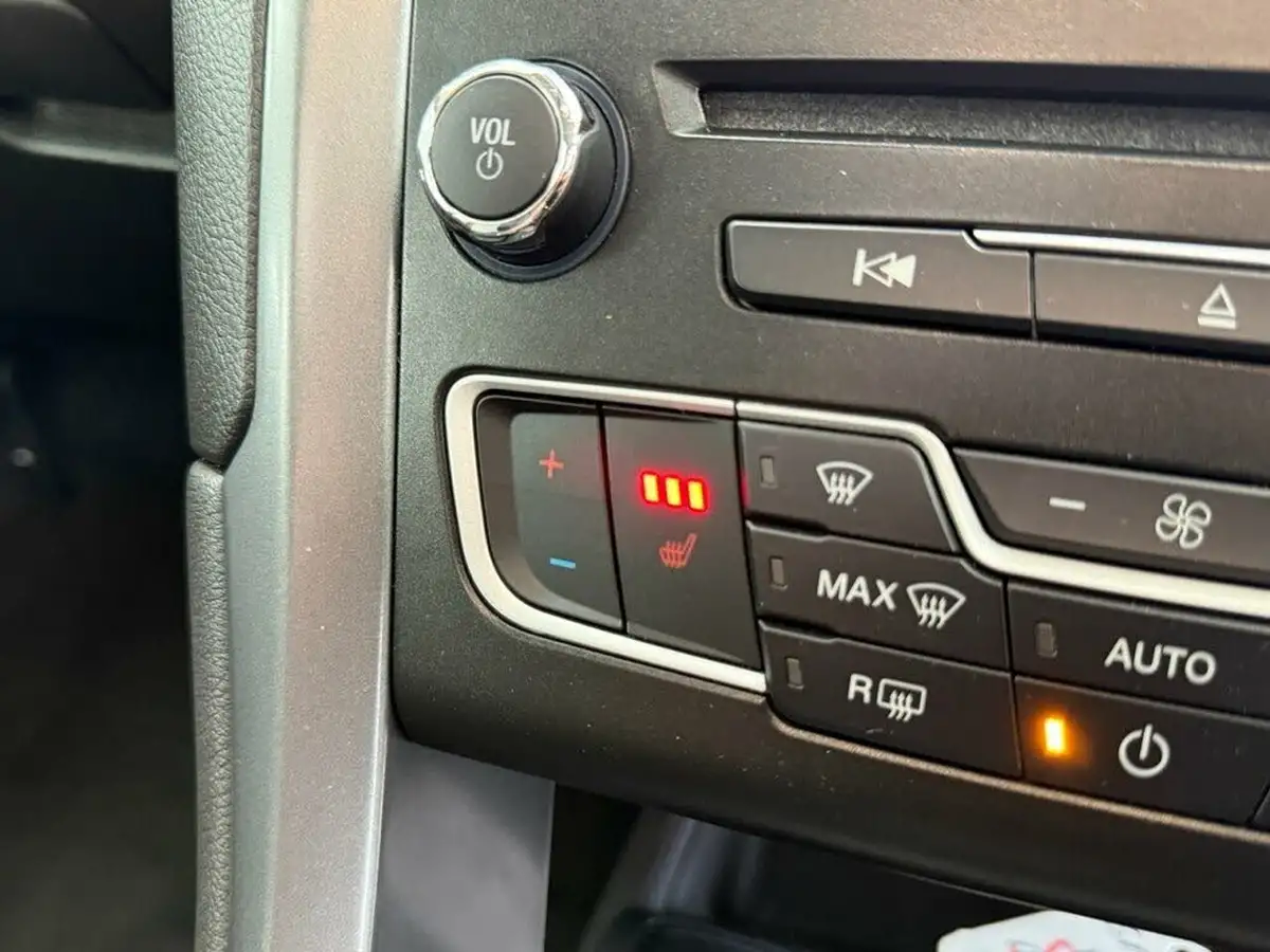 2019-ford-mondeo-15t-titanium-edition-estate-big-51