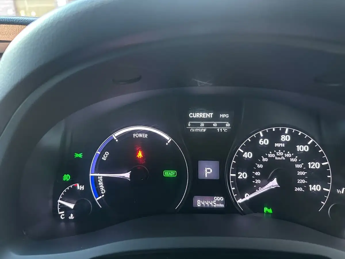 2016-lexus-rx-450h-35-advance-sun-big-40