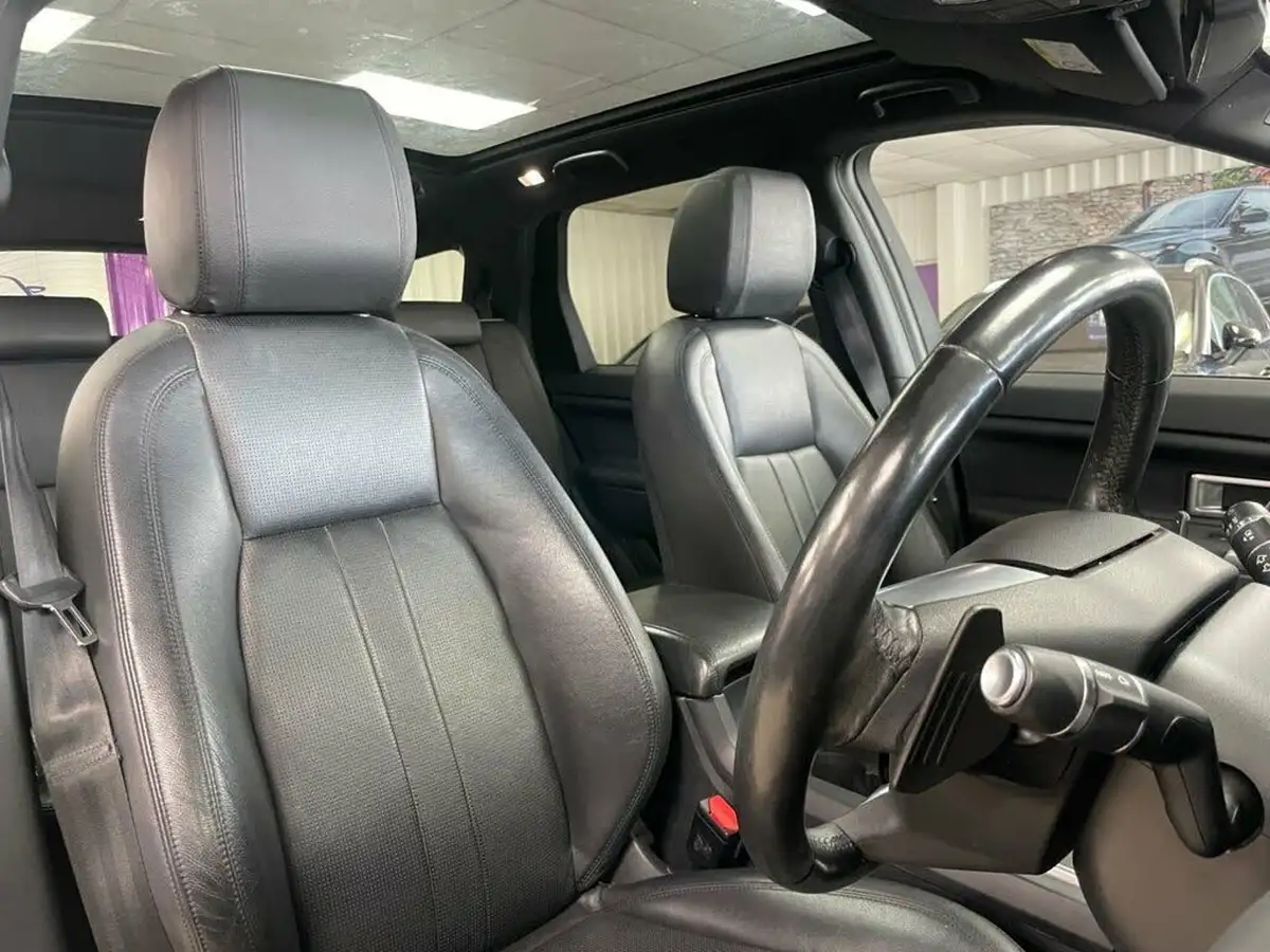 2019-land-rover-discovery-sport-20td4-landmark-big-24