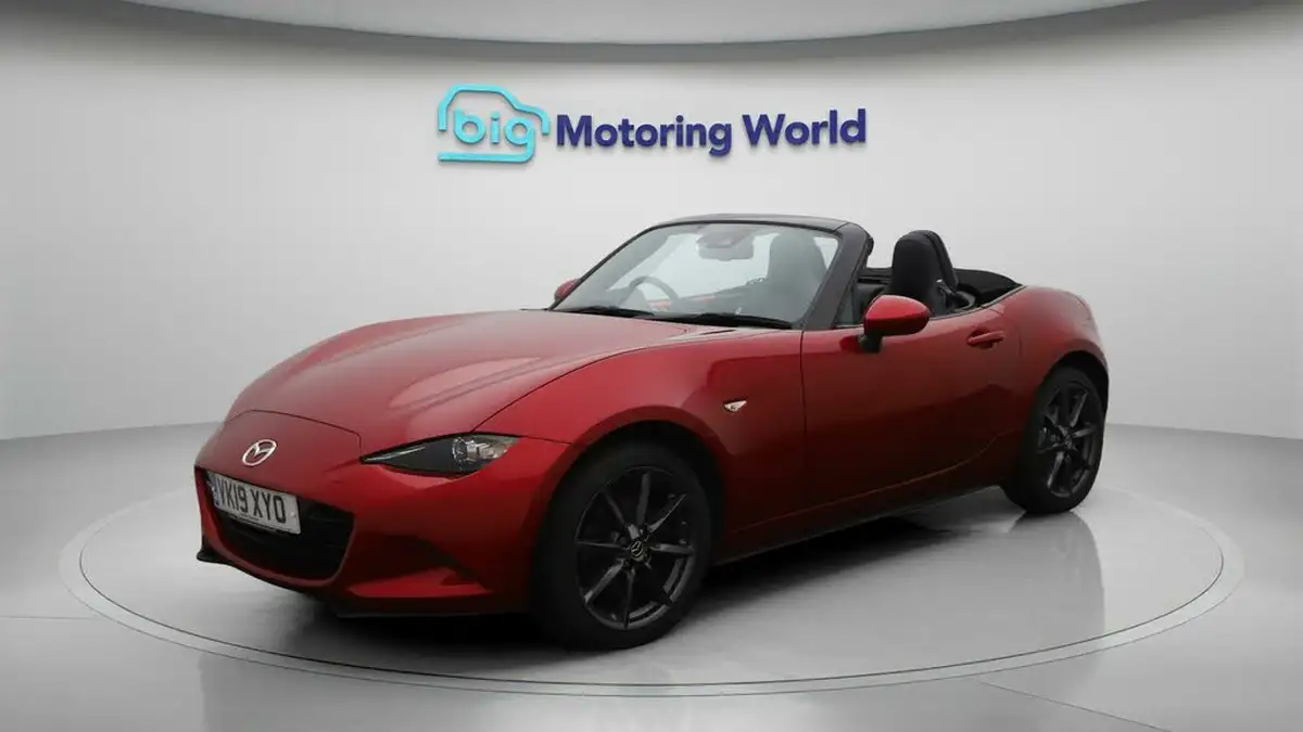 2019-mazda-mx-5-20-sport-nav-ss-convertible-big-3