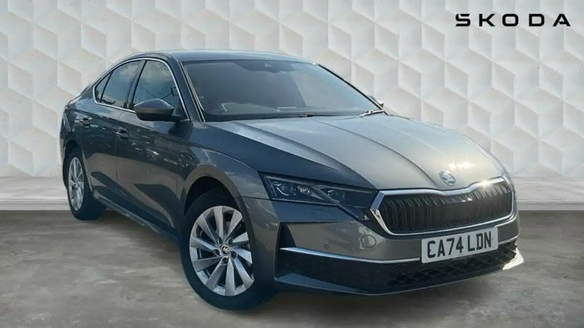 2024-skoda-octavia-15-tsi-e-tec-first-edition-hatchback-big-0