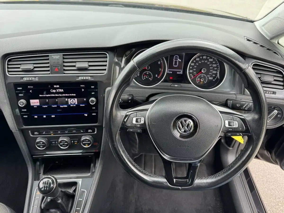 2020-volkswagen-golf-15-tsi-match-edition-150ps-hatchback-big-50