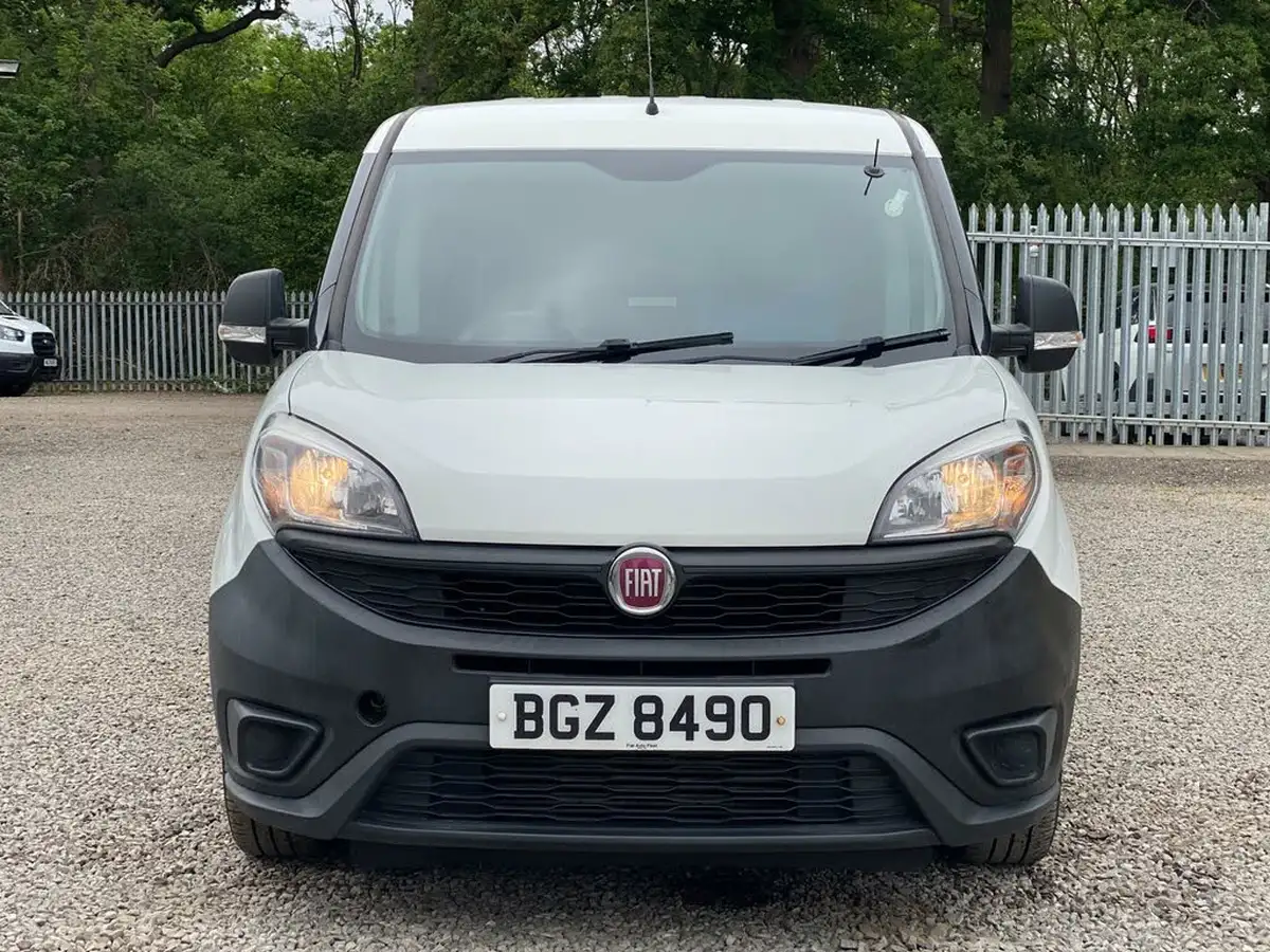 2015-fiat-doblo-cargo-16td-105eu-v-l1-refrigerated-van-big-17