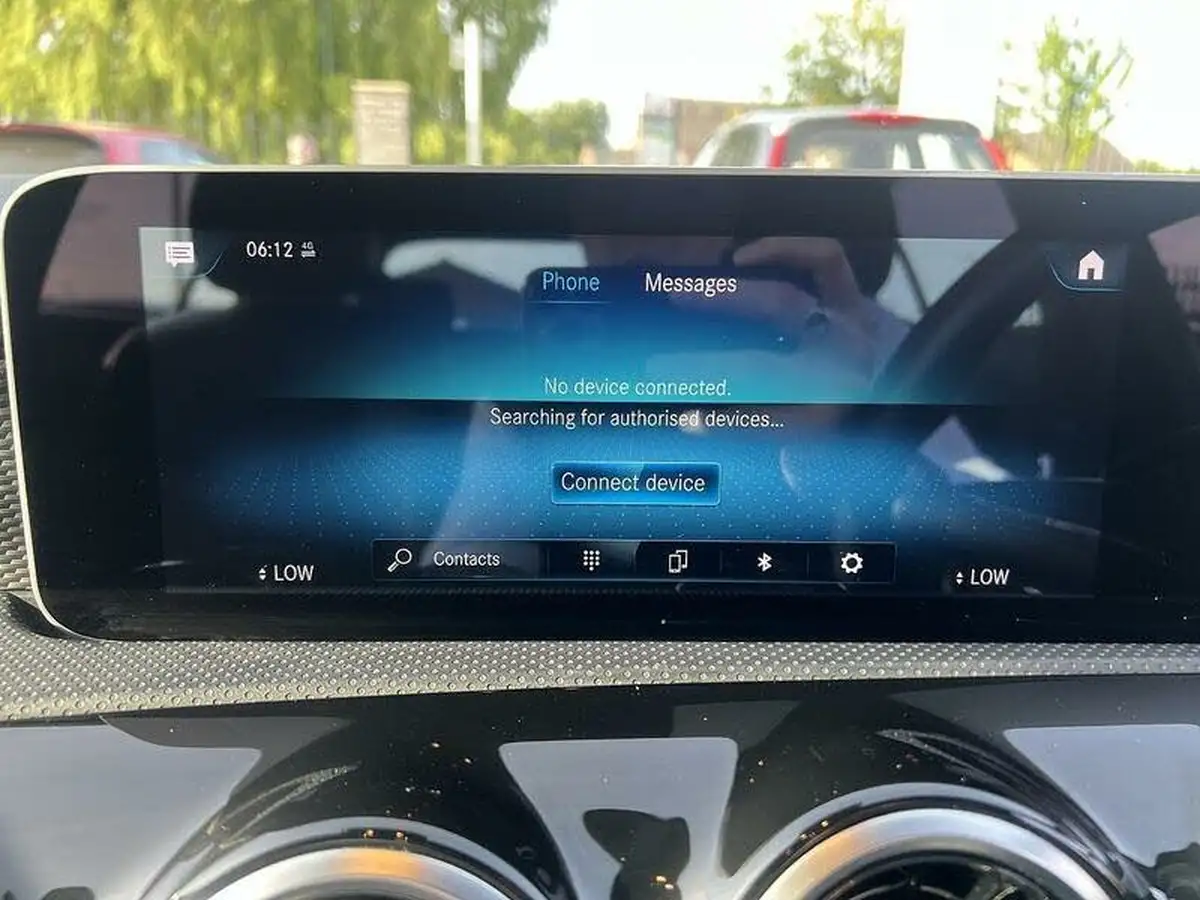 2019-mercedes-benz-a-class-15d-a180d-sport-executive-hatchback-5d-7g-dct-big-30