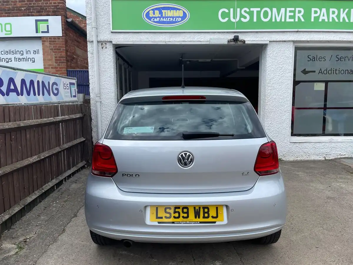 2009-volkswagen-polo-14-se-86ps-5d-dsg-big-12