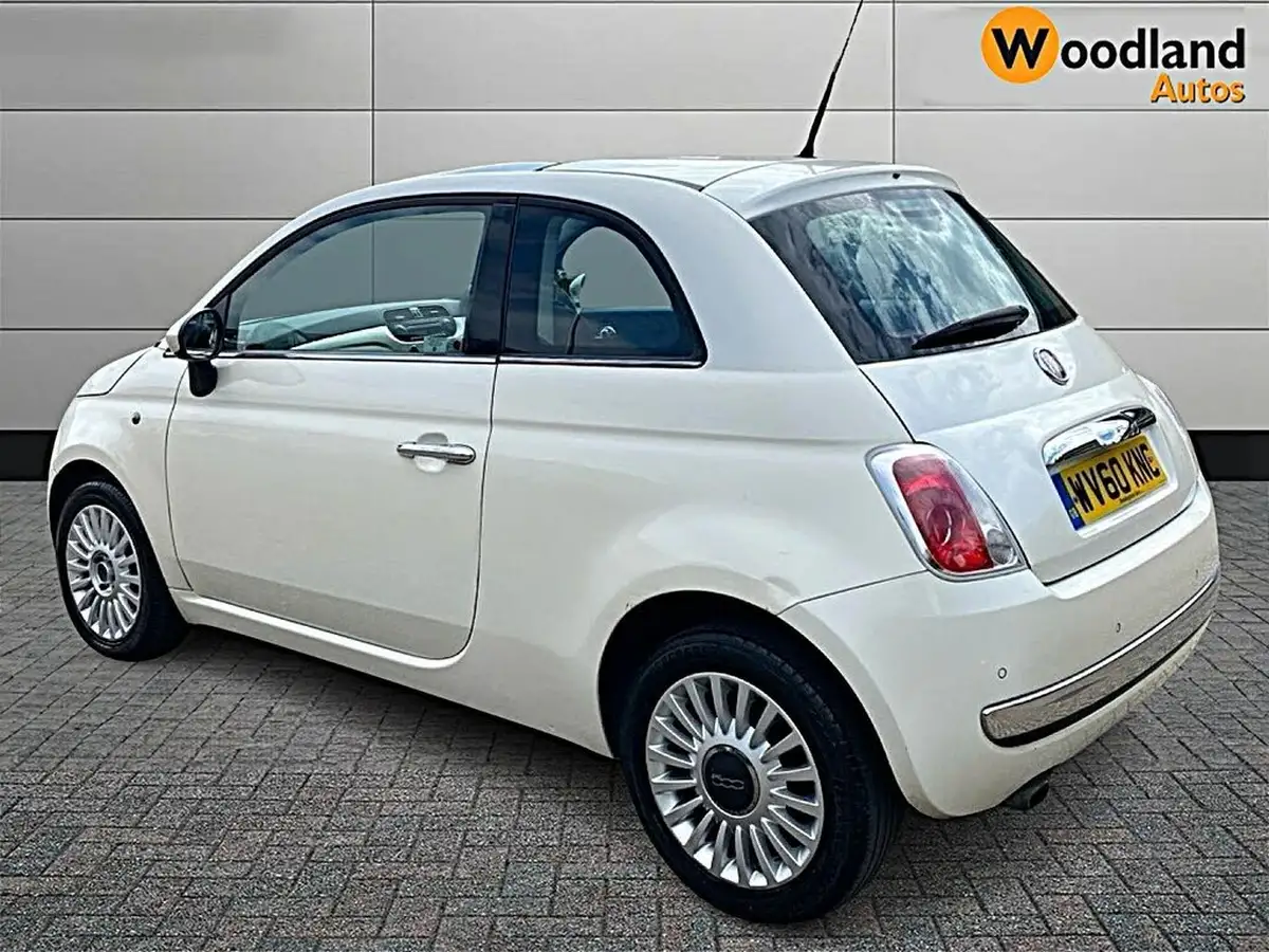 2010-fiat-500-13td-lounge-multijet-ss-big-3