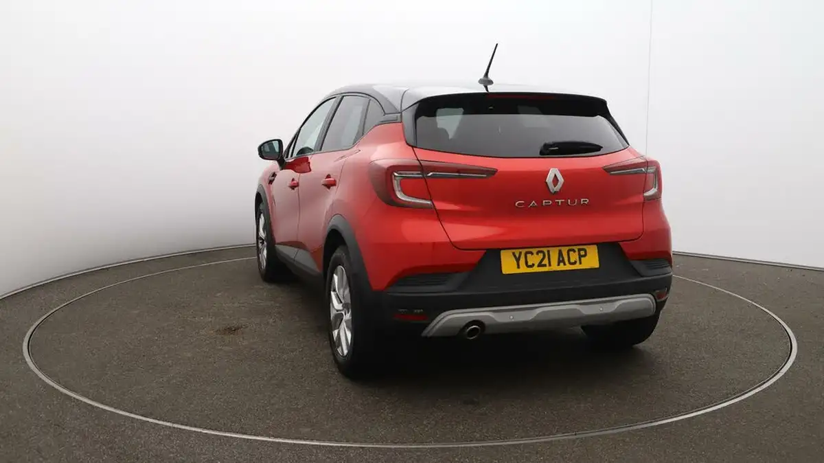 2021-renault-captur-13-tce-iconic-140ps-big-59