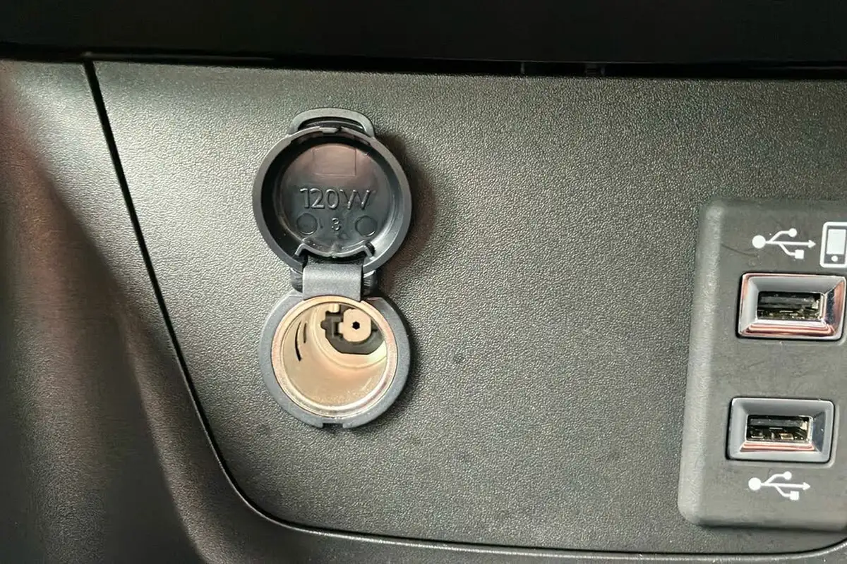 2023-vauxhall-crossland-12-gs-130ps-auto-big-46