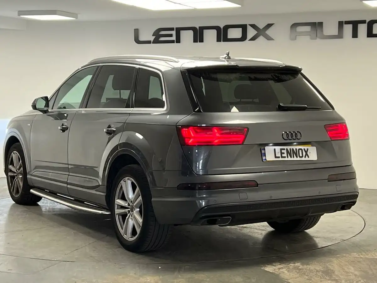 2017-audi-q7-30tdi-quattro-s-line-272ps-big-3