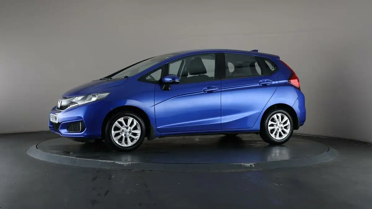 2019-honda-jazz-13-i-vtec-se-big-37