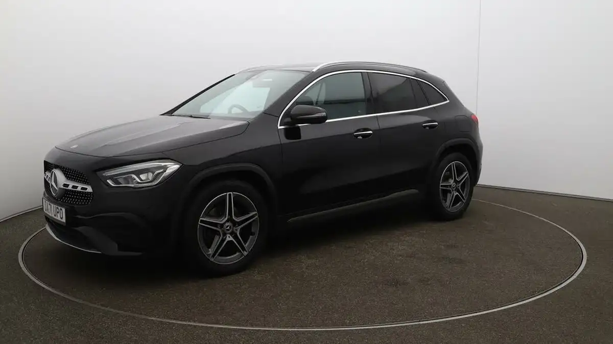 2022-mercedes-benz-gla-class-13-gla-180-amg-line-premium-big-59