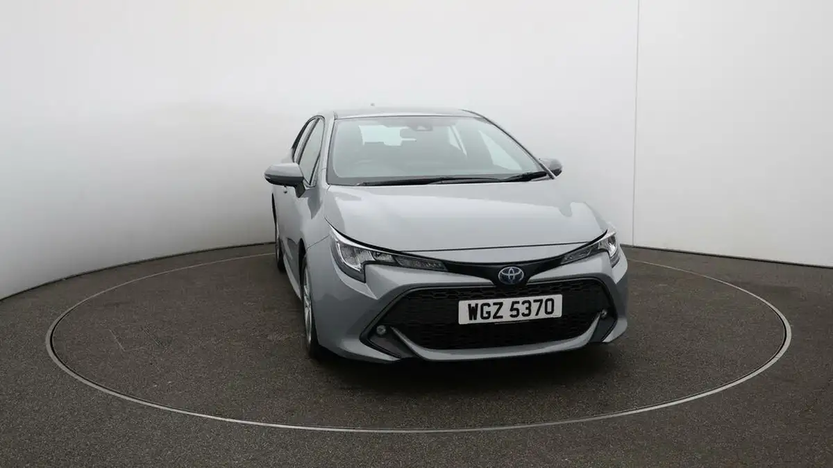 2022-toyota-corolla-18-vvt-i-icon-120bhp-trk-hatchback-5d-big-32
