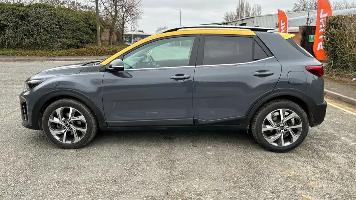 2022-kia-stonic-10-t-gdi-gt-line-s-big-27