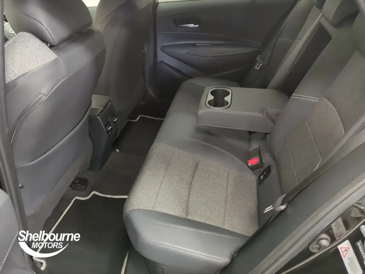2024-toyota-corolla-18-vvt-i-design-touring-sports-big-6