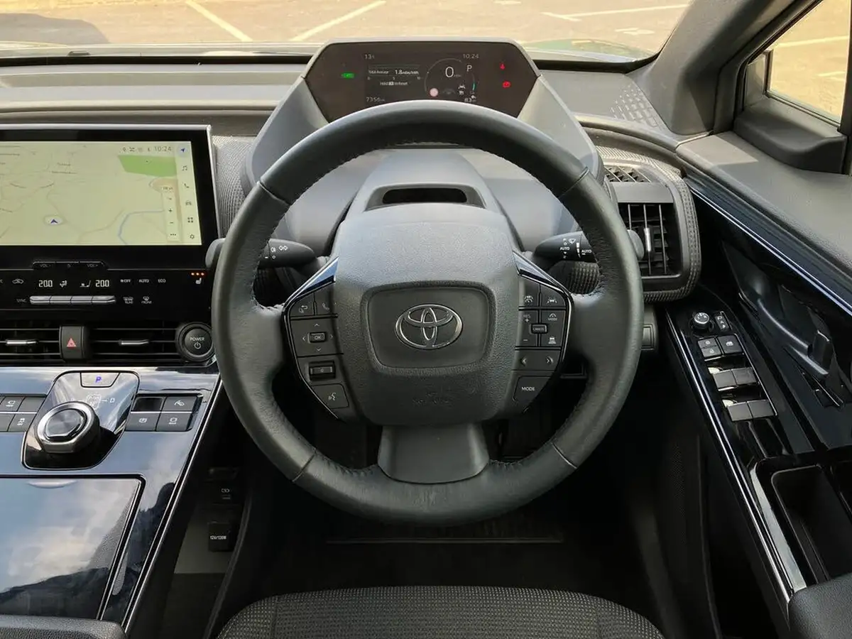 2024-toyota-bz4x-e-motion-201bhp-11kw-obc-big-16
