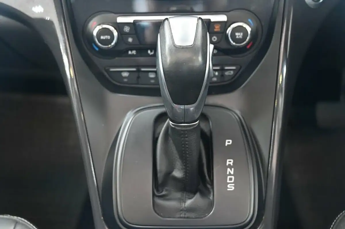 2016-ford-kuga-20tdci-titanium-x-180ps-awd-powershift-big-29