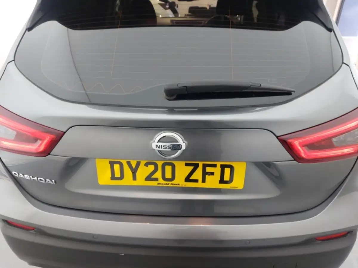 2020-nissan-qashqai-13-dig-t-acenta-premium-140ps-big-12