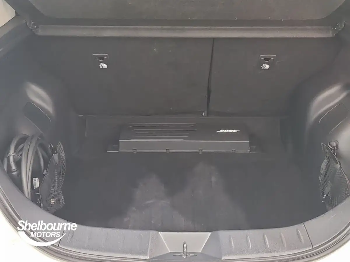 2023-nissan-leaf-e-tekna-39kwh-big-19