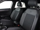 2021-volkswagen-t-roc-15-tsi-r-line-hatchback-5d-dsg-small-39