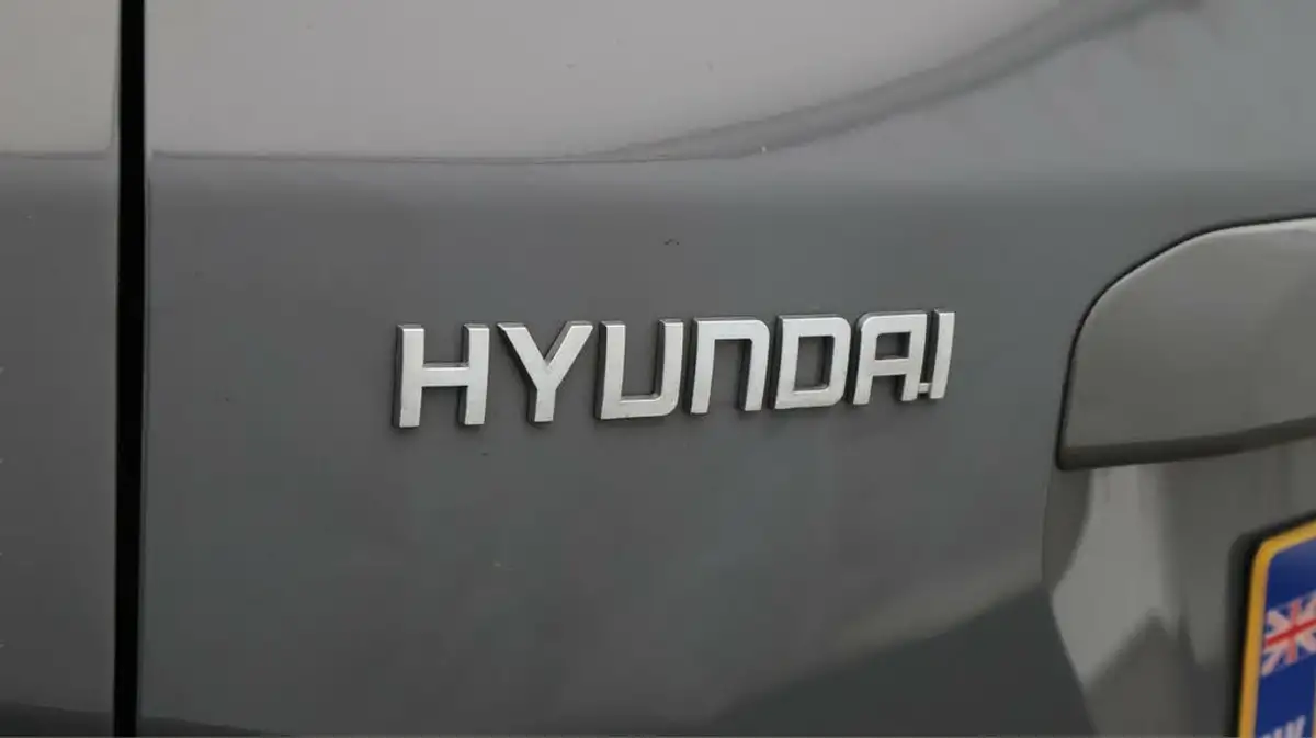 2023-hyundai-kona-16-gdi-ultimate-big-22