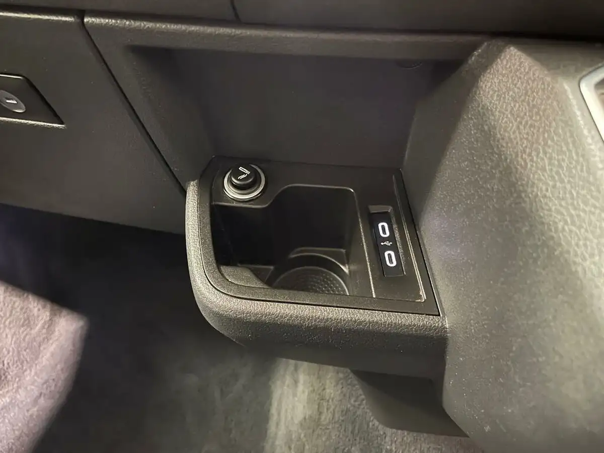 2021-volkswagen-caravelle-20tdi-executive-bmt-204pseu6d-big-22
