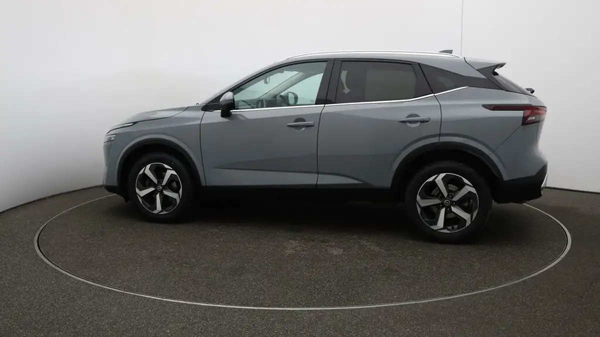 2021-nissan-qashqai-13-dig-t-premiere-edition-140ps-big-54