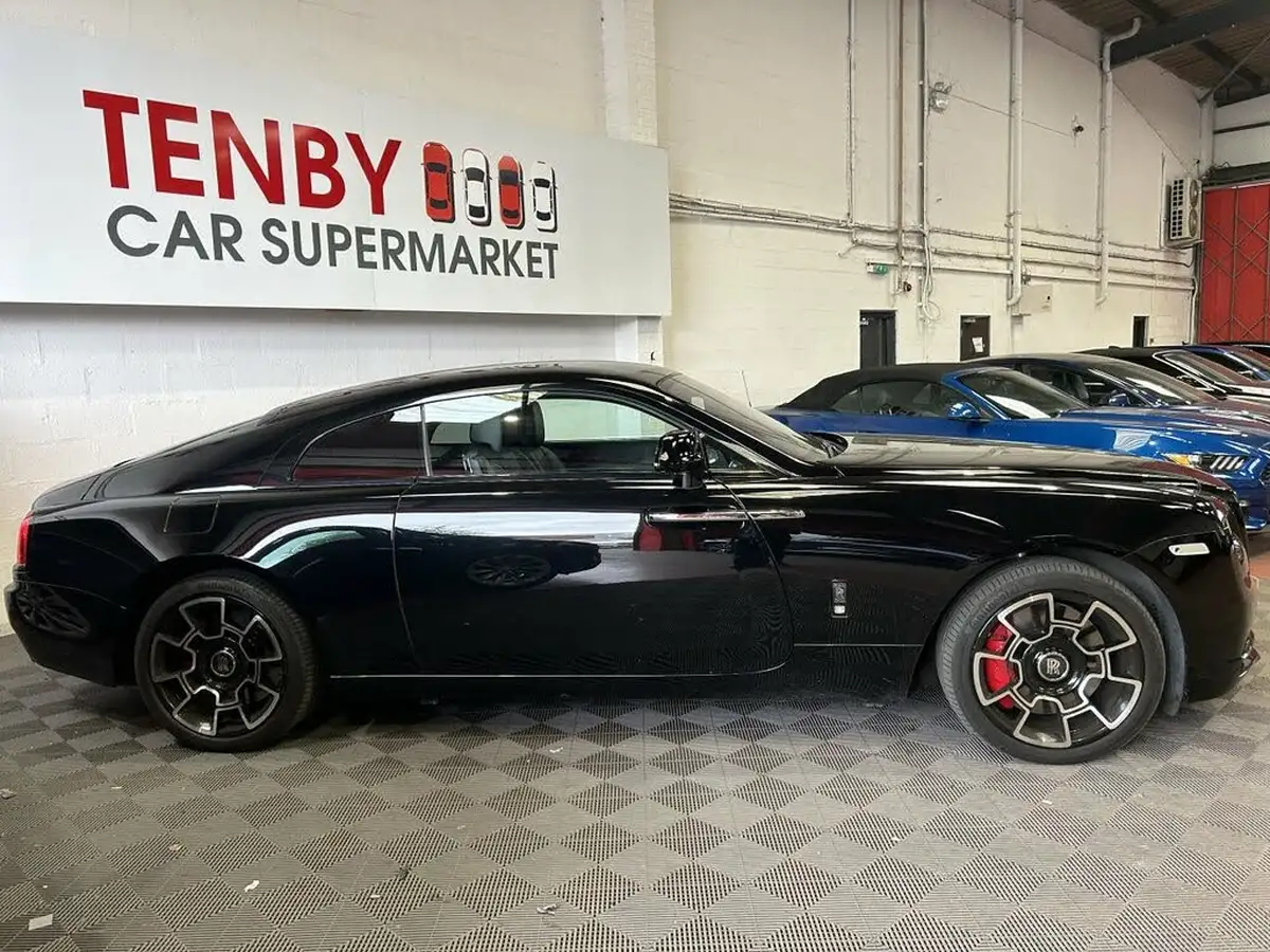 2018-rolls-royce-wraith-66-big-10