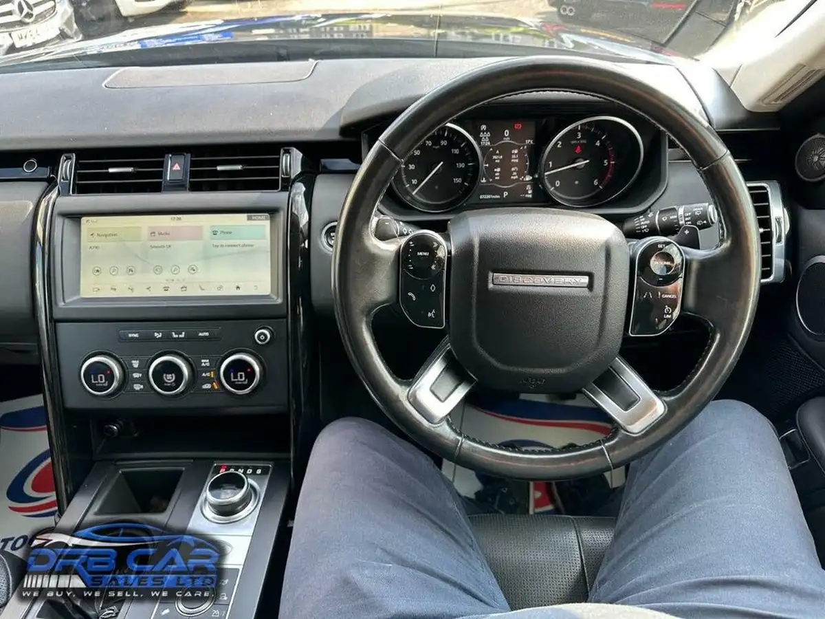 2020-land-rover-discovery-30-sd6-se-big-16