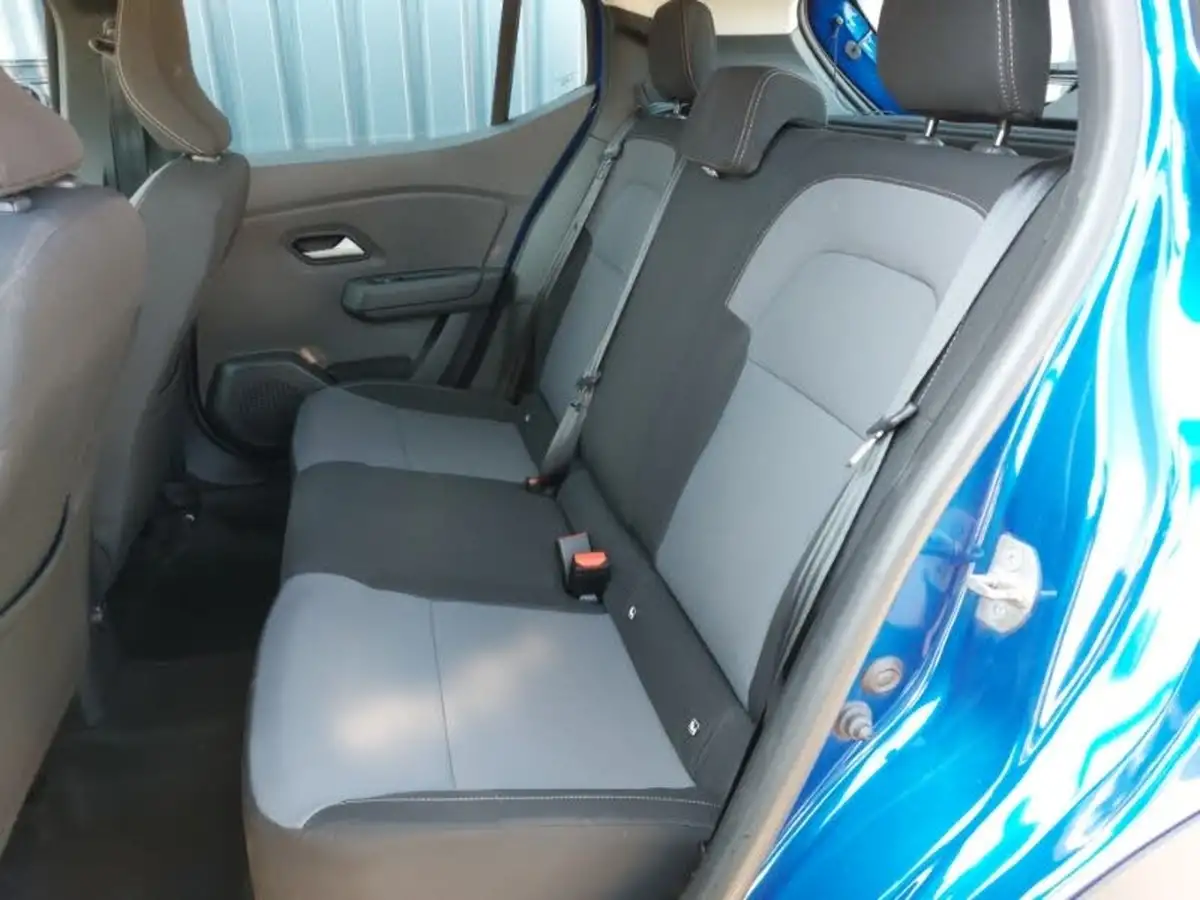 2023-dacia-sandero-stepway-10-tce-essential-90bhp-big-5