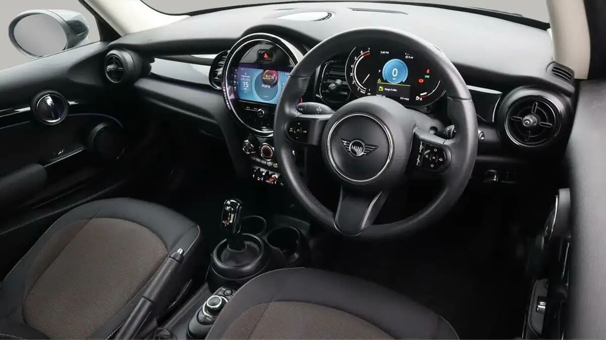 2022-mini-cooper-15-cooper-classic-hatchback-3d-auto-big-9
