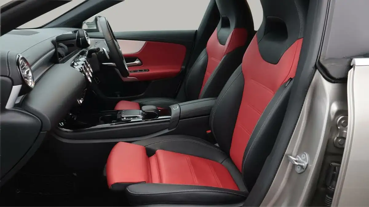 2020-mercedes-benz-cla-13-cla-180-amg-line-premium-coupe-4d-big-14