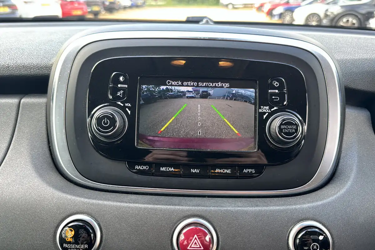 2017-fiat-500x-20multijet-cross-plus-big-31