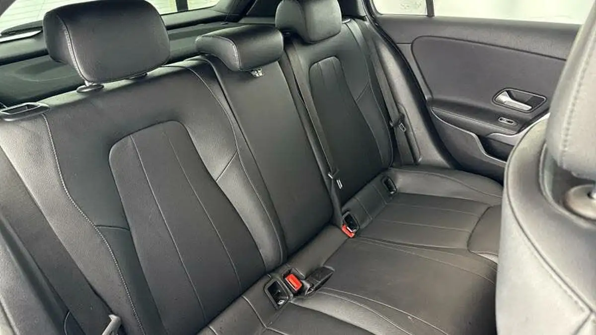 2022-mercedes-benz-a-class-13-a180-sport-executive-edition-hatchback-5d-7g-dct-big-21