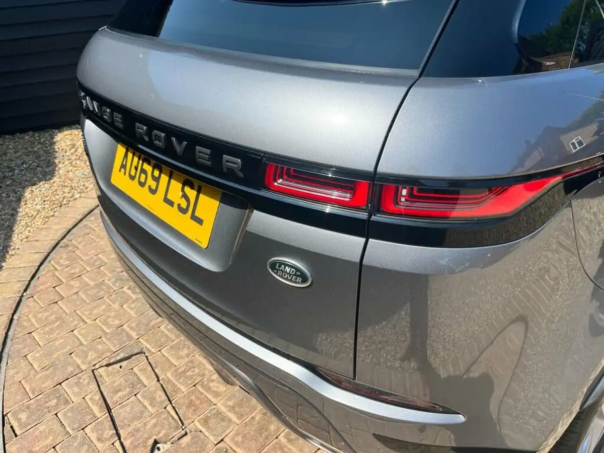 2019-land-rover-range-rover-evoque-20-d150-r-dynamic-s-big-51