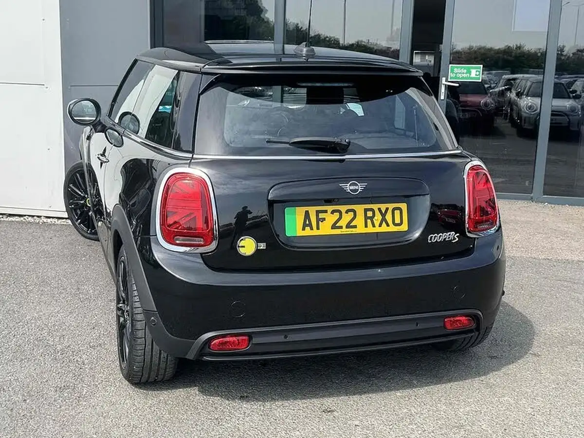 2022-mini-cooper-e-cooper-s-2-big-9