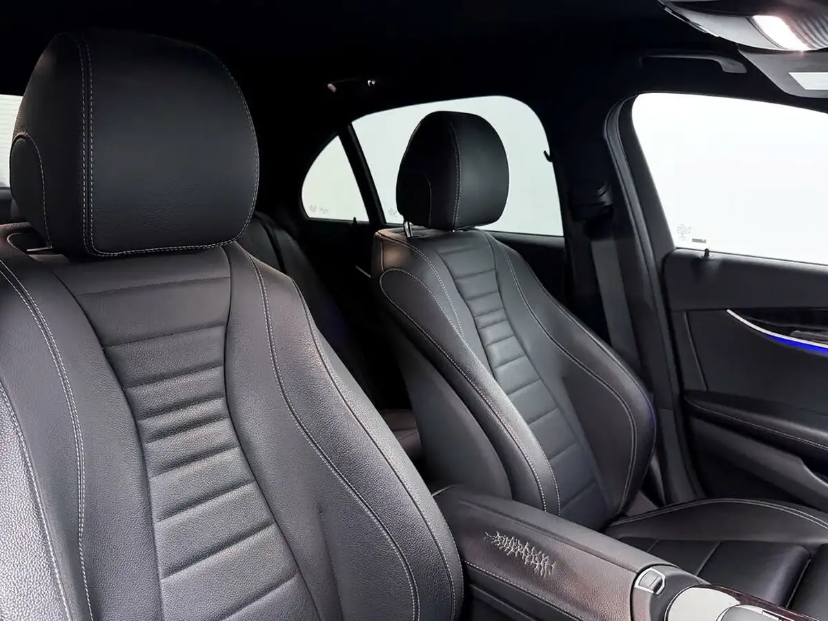 2021-mercedes-benz-e-class-20d-e300de-amg-line-edition-eq-power-saloon-4d-big-23