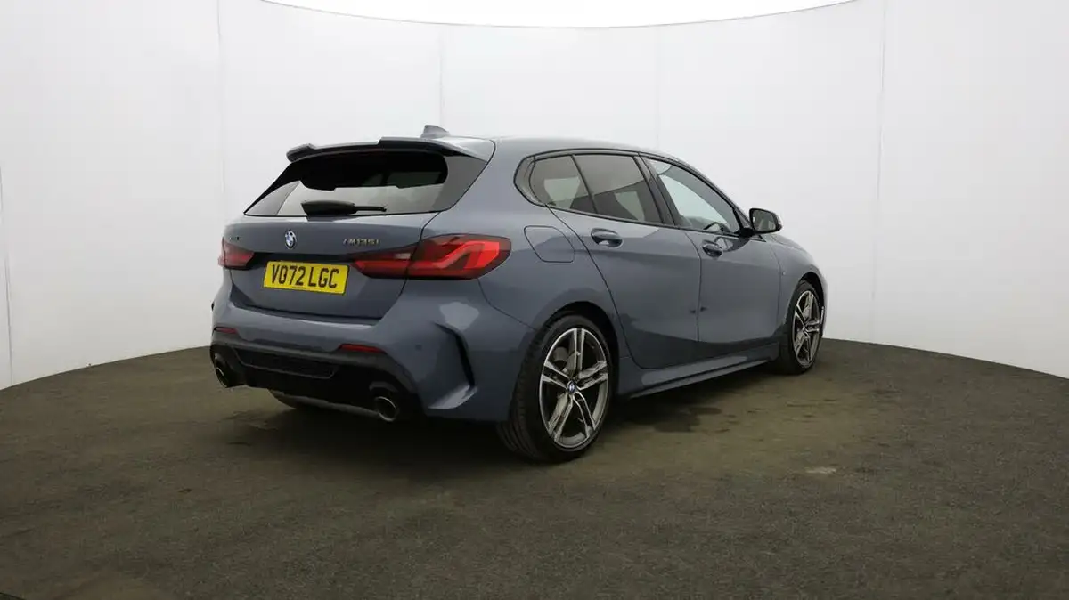 2022-bmw-1-series-20-m135i-xdrive-big-50