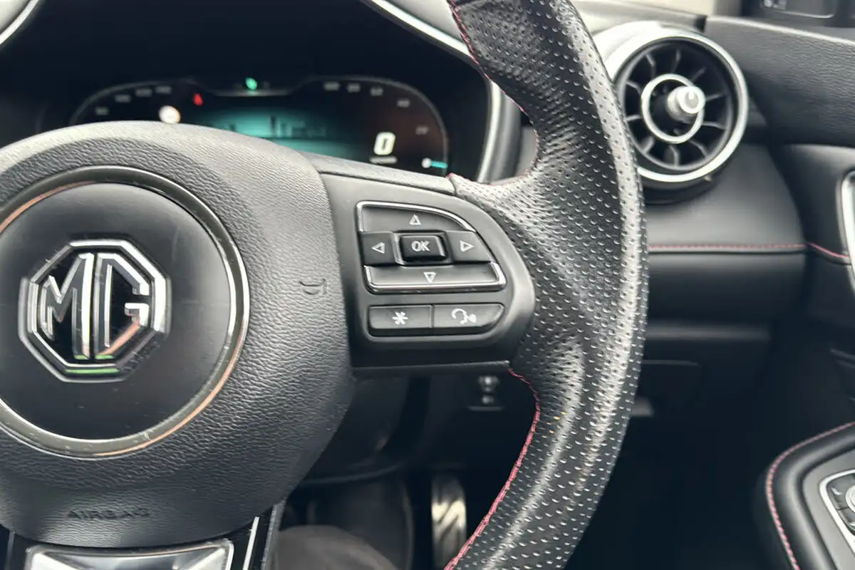 2023-mg-hs-15t-gdi-trophy-258ps-plug-in-hybrid-auto-big-17