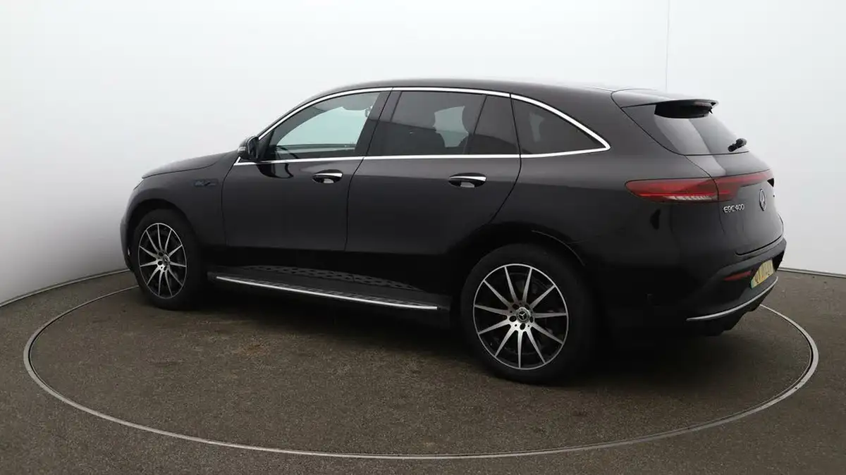 2021-mercedes-benz-eqc-e-eqc-400-amg-line-big-35